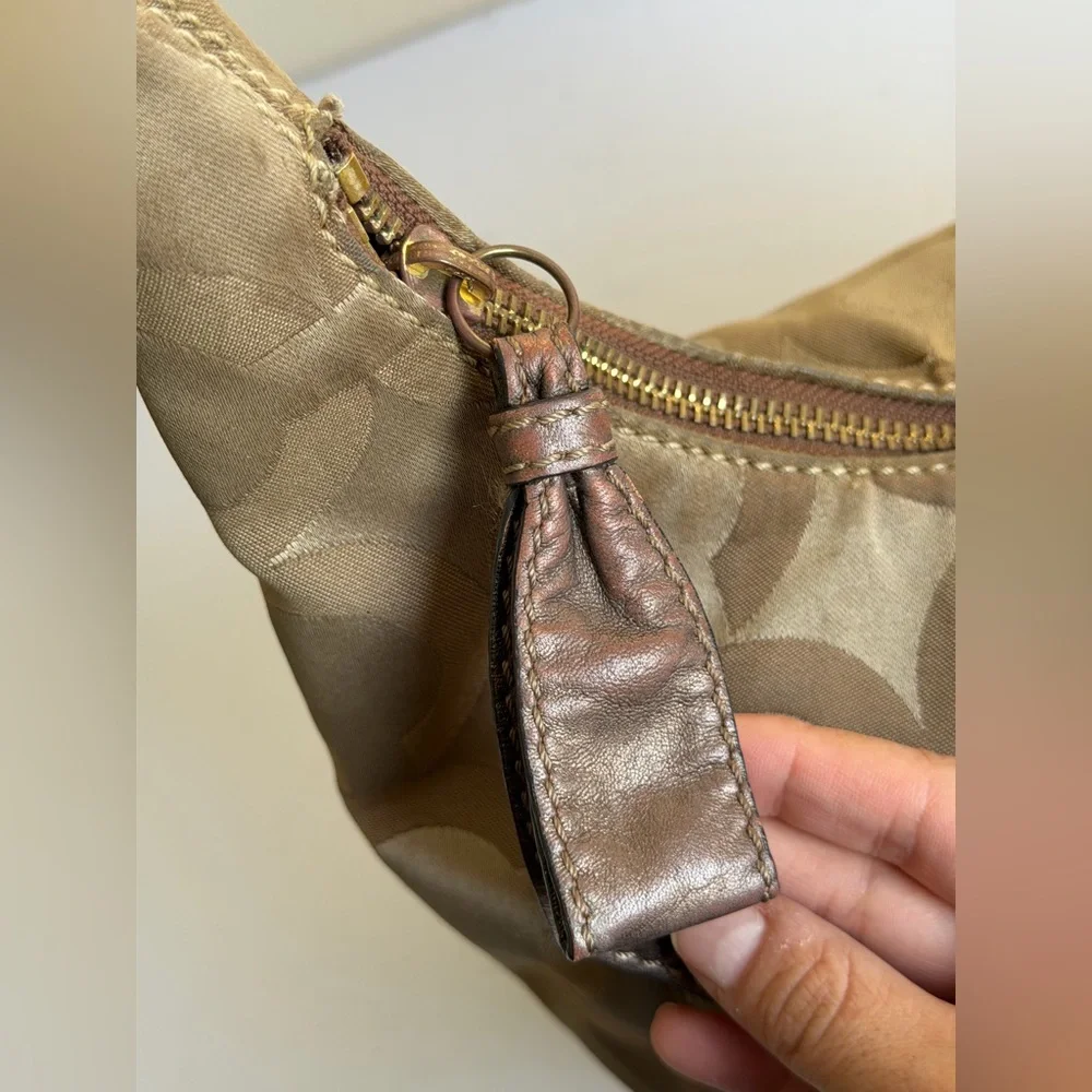 Coach One Hobo Shoulder Bag Logo Pattern